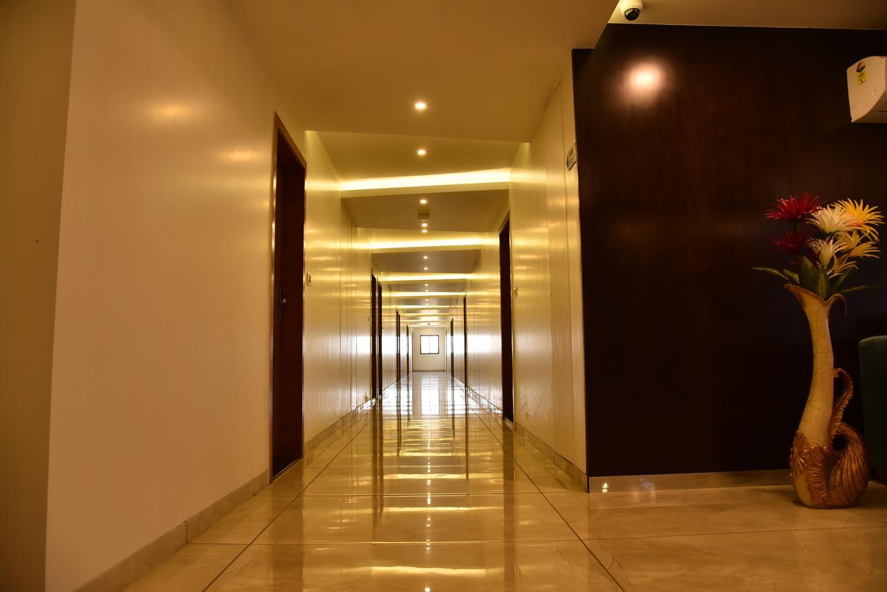 Hotel Comfort Bharuch Luaran gambar